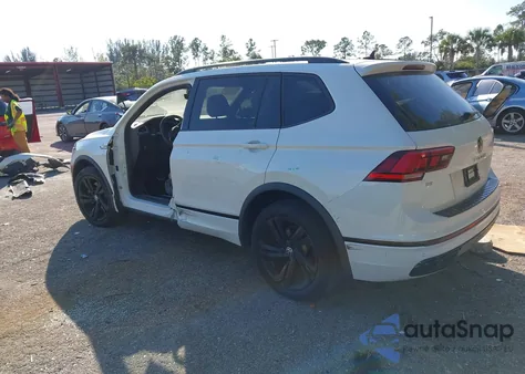 2023 Volkswagen Tiguan 2.0T Se R-Line Black from USA, damaged, VIN 3VVCB7AX6PM098620